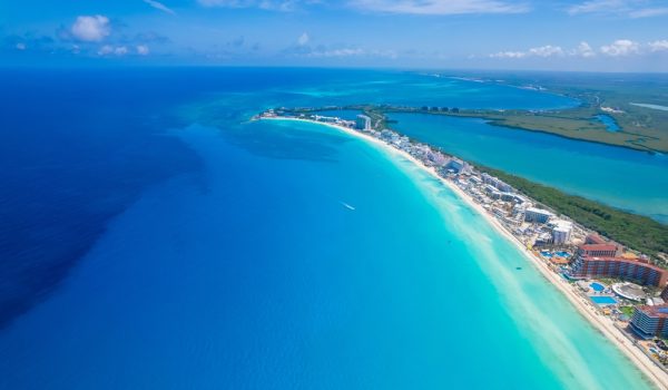 Background,Of,Cancun,Caribbean,Sea